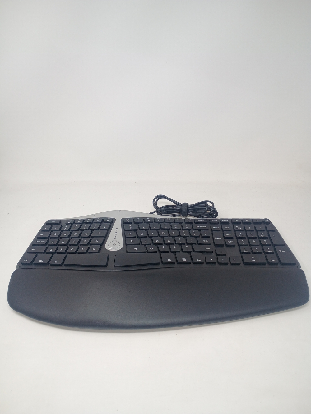 NuleaMicrosoft Ergonomic Wired Keyboard with Palm Rest - Black